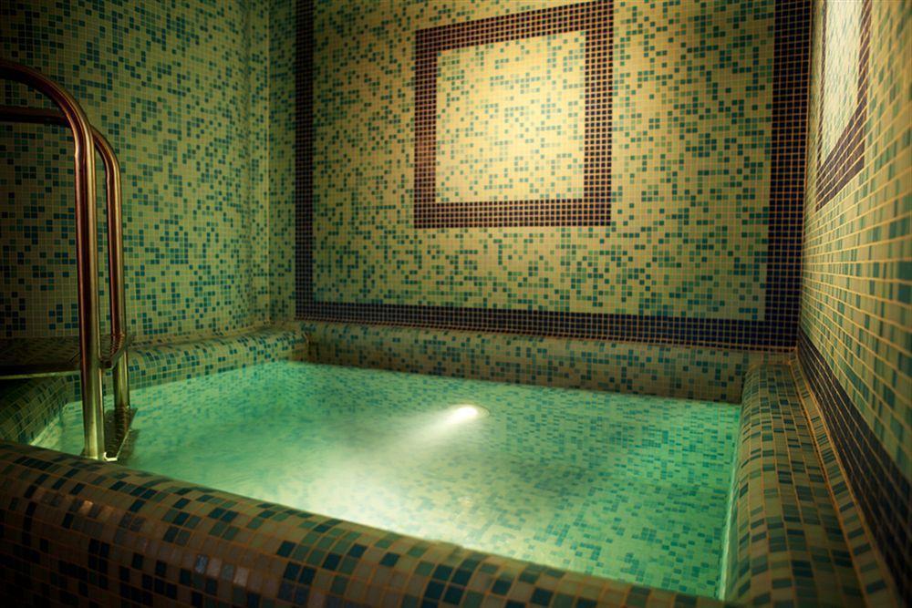 Bor Annex Hotel Анкаран Екстериор снимка