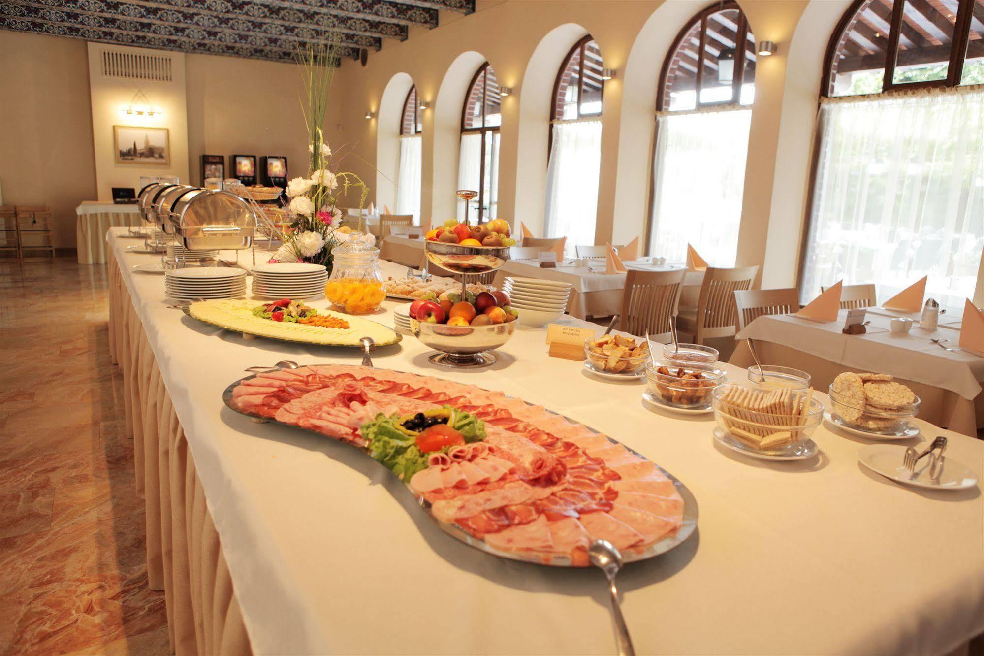 Bor Annex Hotel Анкаран Екстериор снимка